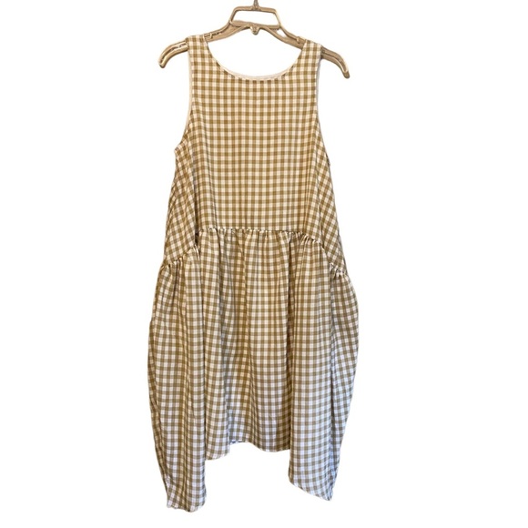 By Together Dresses & Skirts - BE Together Gingham sleeveless dress women’s size small
